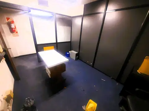 Avenida Manuel Belgrano 300