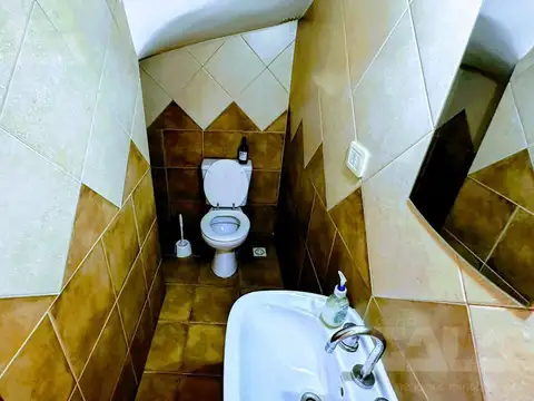 Depto Tipo Casa 4 ambientes con 2 baños