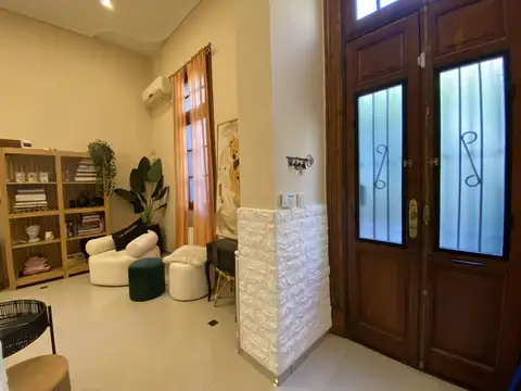 Venta de hermoso PH en Congreso