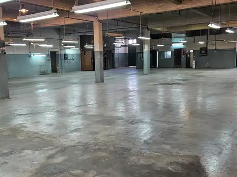 Galpon en Venta en Villa Maipu, USD 970.000