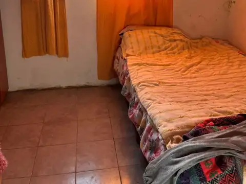 Venta de casa en A.Korn - 4 Ambientes