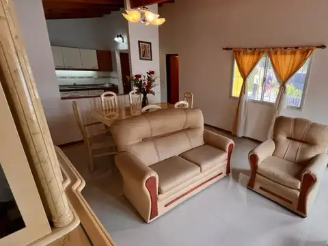 Casa en Venta en La Reja, USD 93.000