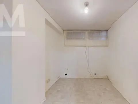 Depto Tipo Casa en Venta 50 años