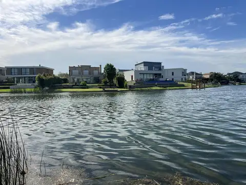 Terreno en Venta en Puertos - Barrio Vistas, USD 245.000