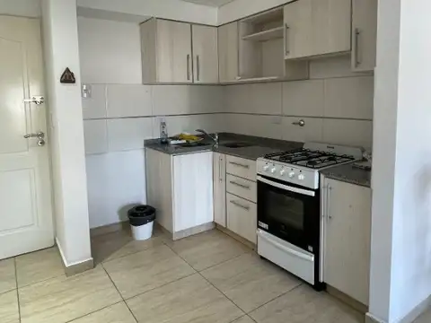 Departamento en Alquiler en Caseros, $ 500.000
