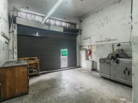 Alvarez Jonte al 2000