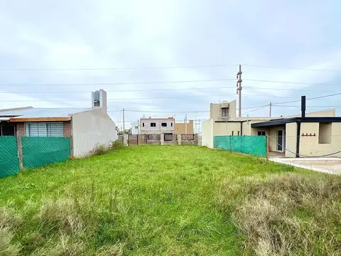Terreno con mejoras en Tierra de Sueños 3