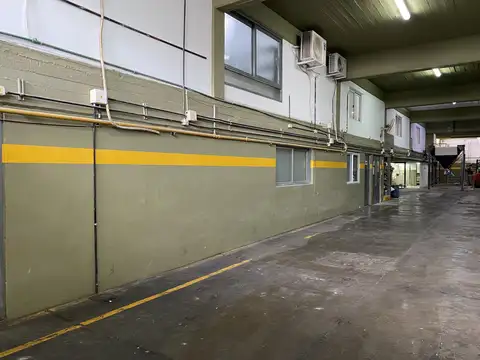 Depósito en Venta   Villa Lugano