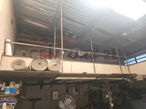 Galpon en Venta en Monte Grande, USD 160.000