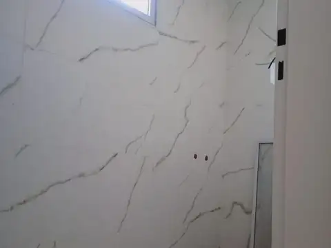 Depto Tipo Casa en Venta en Bernal, USD 55.000