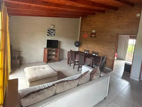 Hotel en Venta en Villa Carlos Paz, USD 380.000