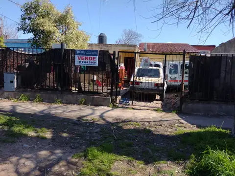 Terreno en Venta en Villa Centenario, USD 108.000