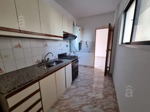 Departamento en Alquiler en Villa Ballester, $ 500.000
