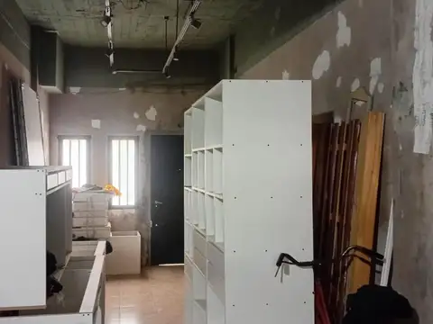 Galpon en Venta en Lomas De Zamora, USD 220.000