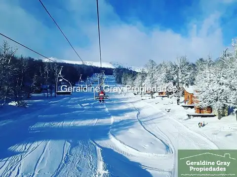 Las Pendientes ski Village, 1200