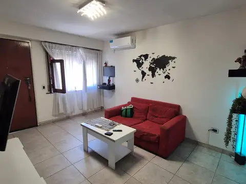 Depto Tipo Casa en Venta de 3 ambientes