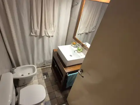 EXCELENTE TIPO CASA 3 AMB FRENTE CON ENTRADA INDEP - MUY LINDO PATIO Y ESPACIO AEREO PROPIO   VISITELO...