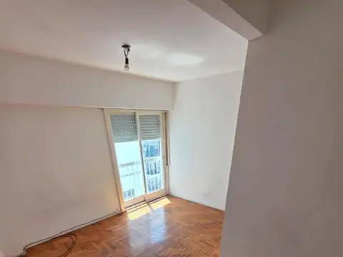 Departamento en Alquiler en Flores Norte, $ 450.000