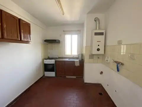 Departamento en Alquiler en Republica De La Sexta, $ 500.000