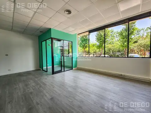 Alquiler oficina 266 m2 habilitable por ANMAT predio multiempresa con seguridad Olivos Vicente Lopez