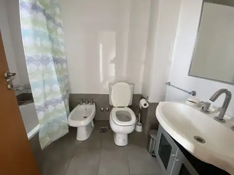 Departamento en Alquiler Temporal con 1 cochera