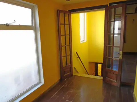 Depto Tipo Casa en Venta de 5 ambientes