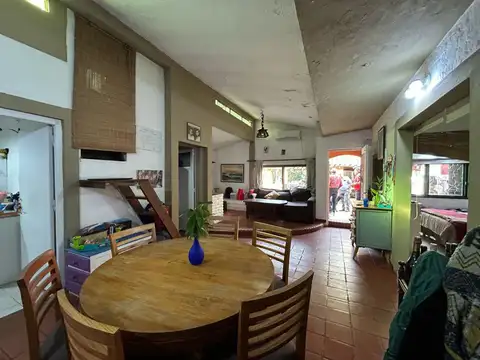 Casa - Venta - Argentina, Grand Bourg - América 3156