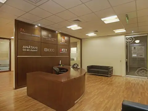 Teniente General Juan Domingo Perón 300