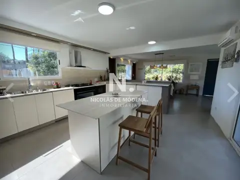 Casa en Alquiler Temporal en Playa Mansa, USD 20.000