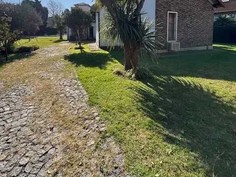 Terreno en Venta en Olivos, USD 950.000