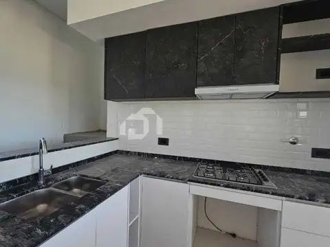 Casa en Venta al Oeste