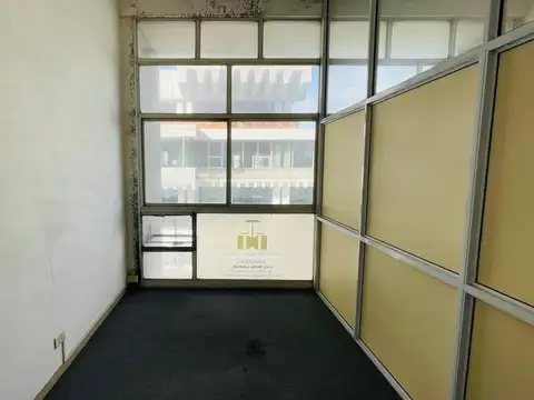 OFICINA COMERCIAL EN LOMAS DE ZAMORA CENTRO