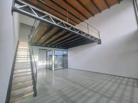 Local en Alquiler 1 año