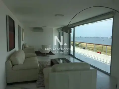 Departamento en Venta en Pinares, USD 790.000