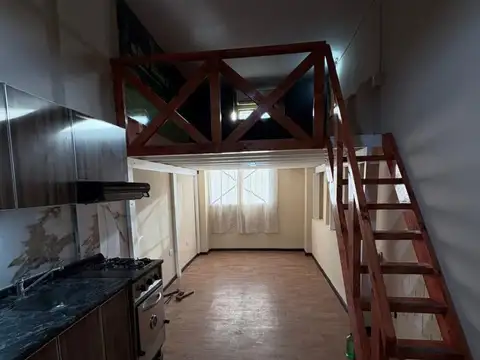 Depto Tipo Casa en Alquiler de 1 dormitorio