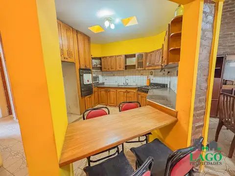 Casa 3 ambientes con 2 baños