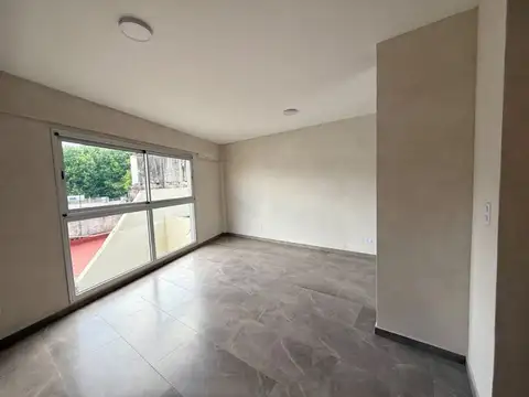 Departamento en Alquiler en Almagro, $ 600.000