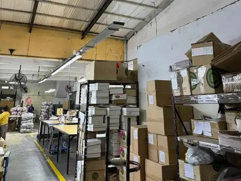 Galpon en Alquiler 36  mts Fondo