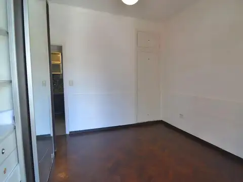 Depto Tipo Casa en Venta 70 años