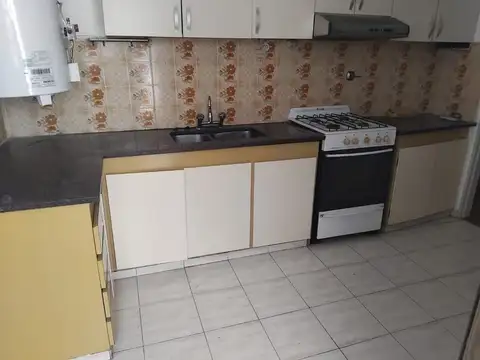 Depto Tipo Casa en Alquiler de 1 dormitorio