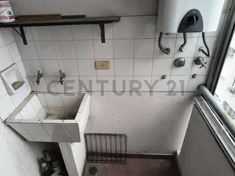 DEPARTAMENTO EN VENTA DE 2  AMBIENTES CON BALCÓN - MATADEROS - APTO CRÉDITO