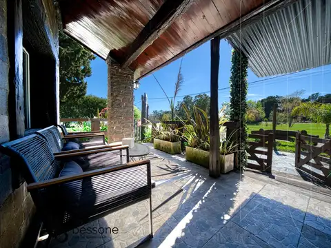 Casa 7 ambientes con 3 baños