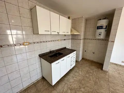 Departamento en Alquiler en Moreno, $ 400.000