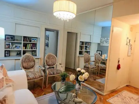 Esmeralda 1000, Piso 1