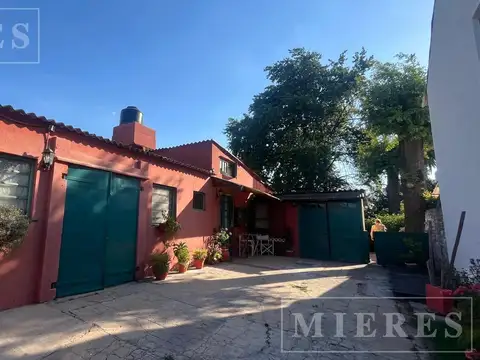 Casa en venta  apto credito sobre calle Roma en Garin