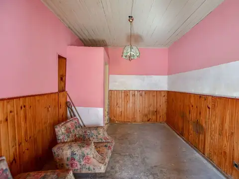 CASA EN VENTA,A REFACCIONAR,LA PLATA