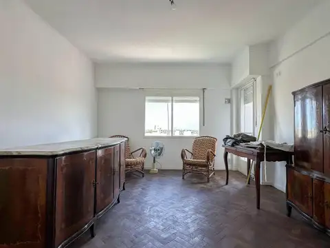 Departamento en Venta en Parque Chacabuco, USD 129.000