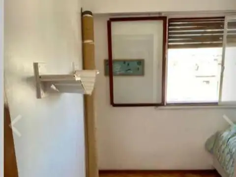 Paraguay 5400, Piso 8