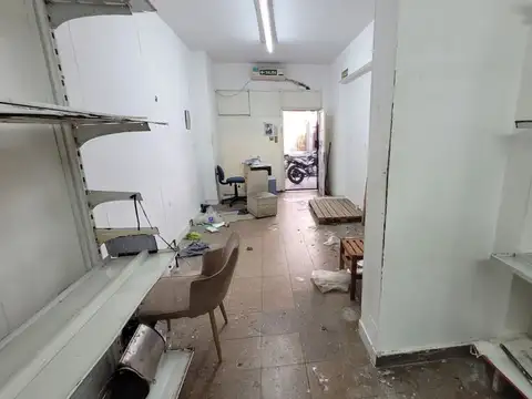 Local - Venta - Argentina, Capital Federal - ECUADOR 900