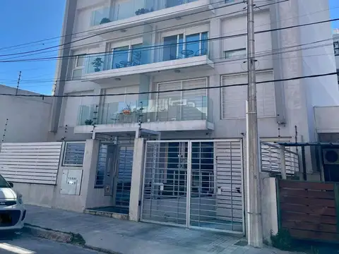 Apartamento Buceo 2 Dormitorios 2 Baños Garaje x2